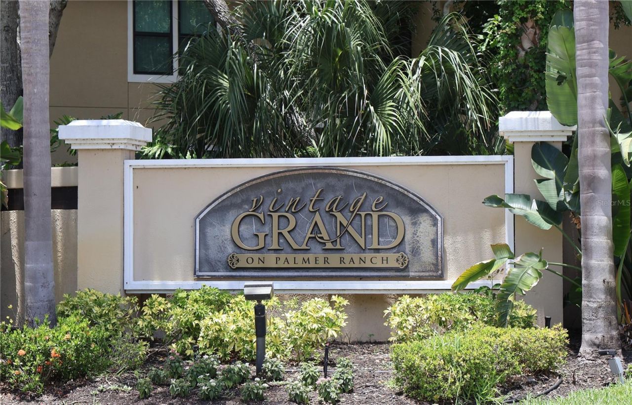 4001 Crockers Lake Boulevard, Unit 21, Sarasota, FL 34238 Photo