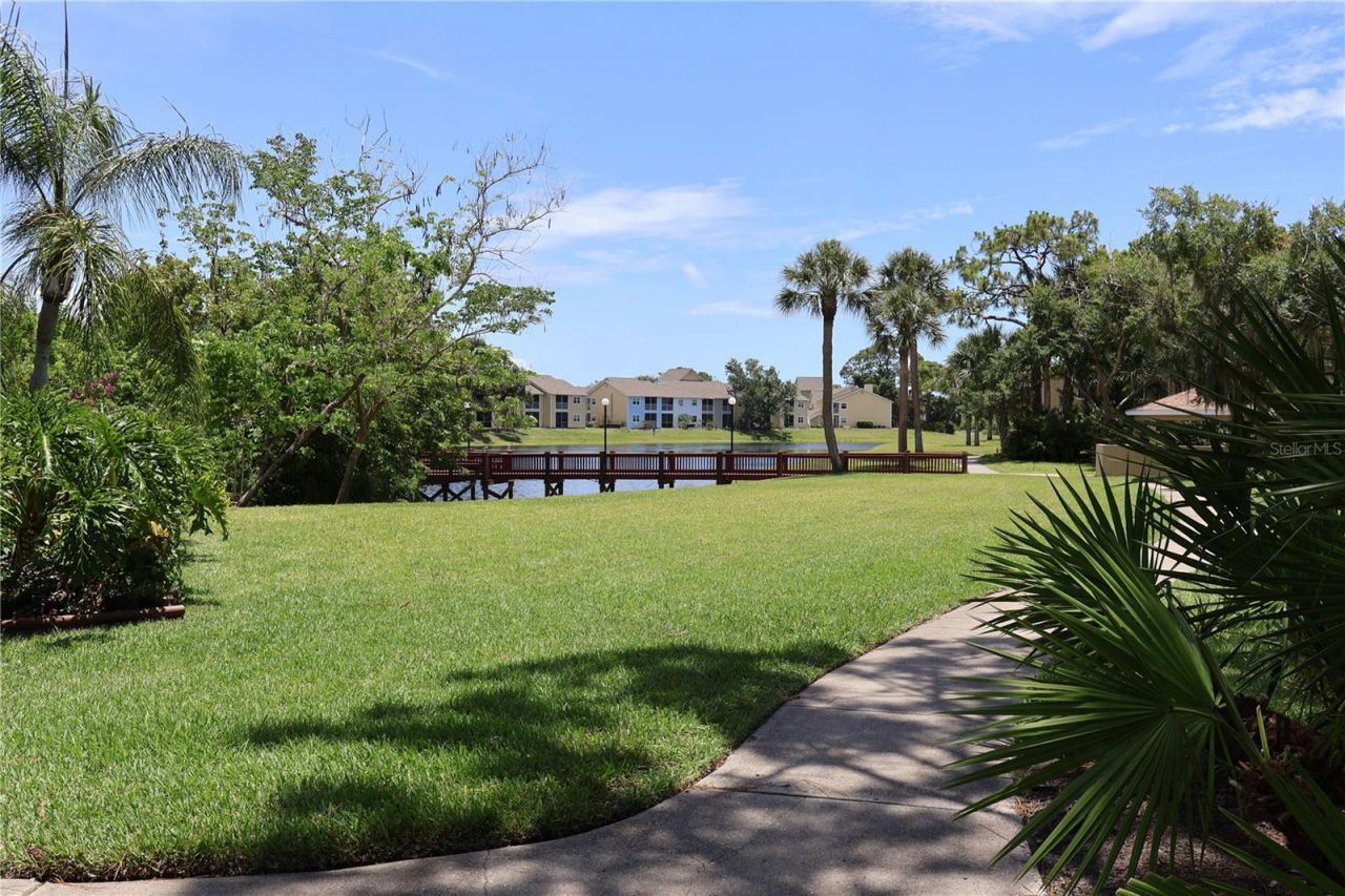 4001 Crockers Lake Boulevard, Unit 21, Sarasota, FL 34238 Photo