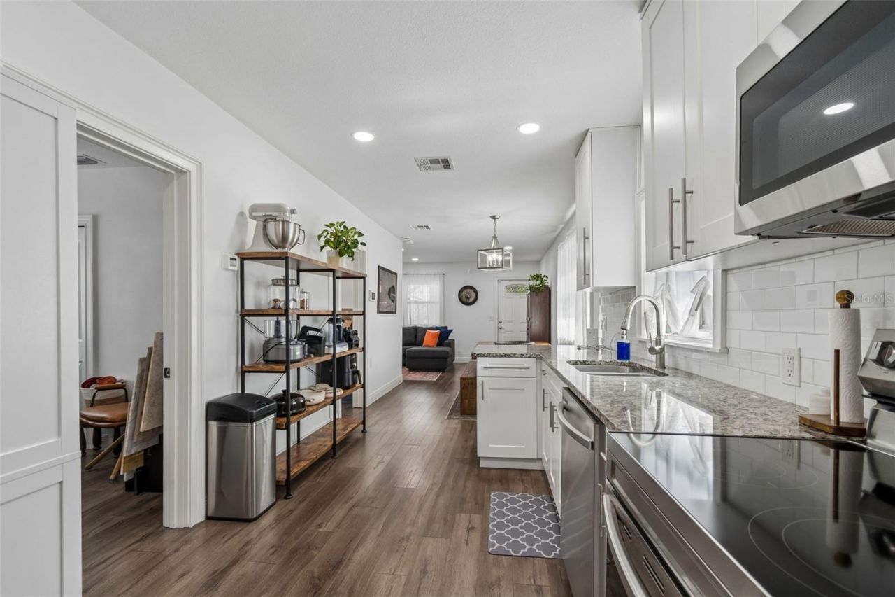 4339 58th Avenue N, Saint Petersburg, FL 33714 Photo