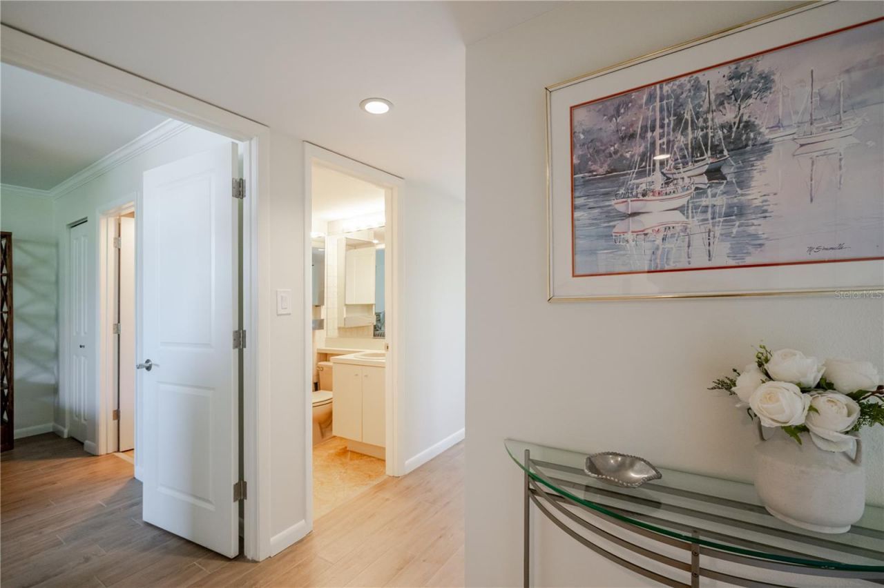 6267 Midnight Pass Road, Unit 306, Sarasota, FL 34242 Photo