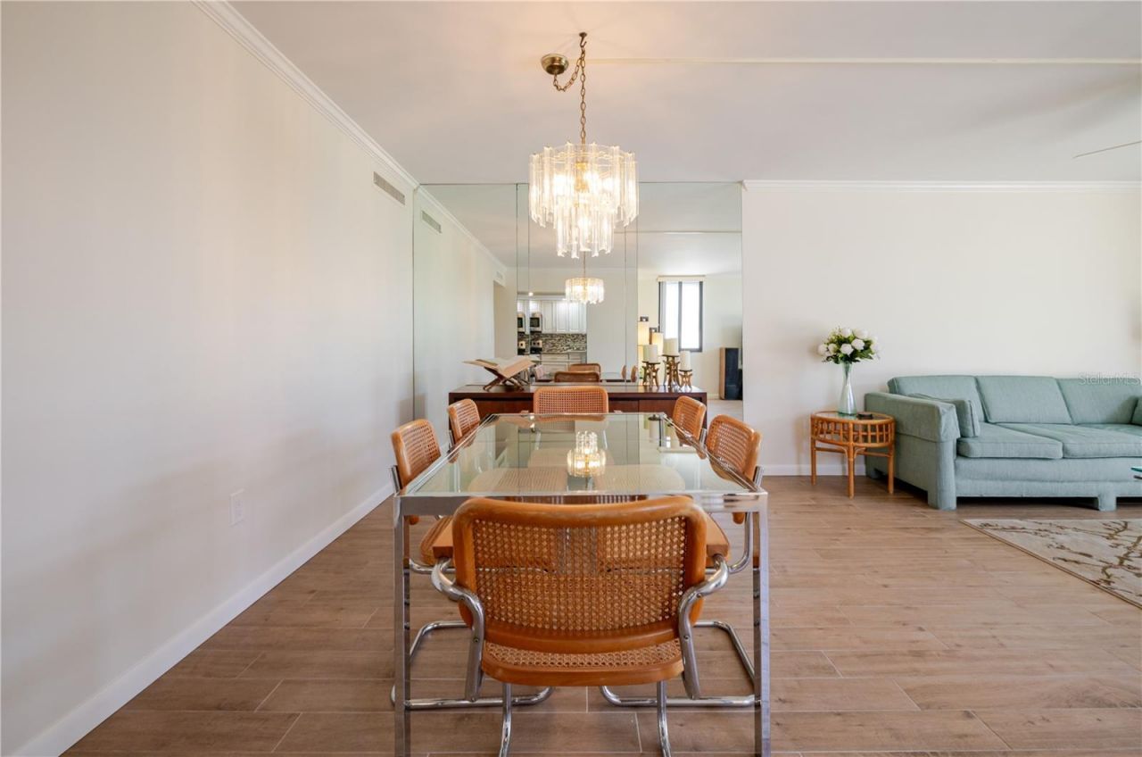 6267 Midnight Pass Road, Unit 306, Sarasota, FL 34242 Photo