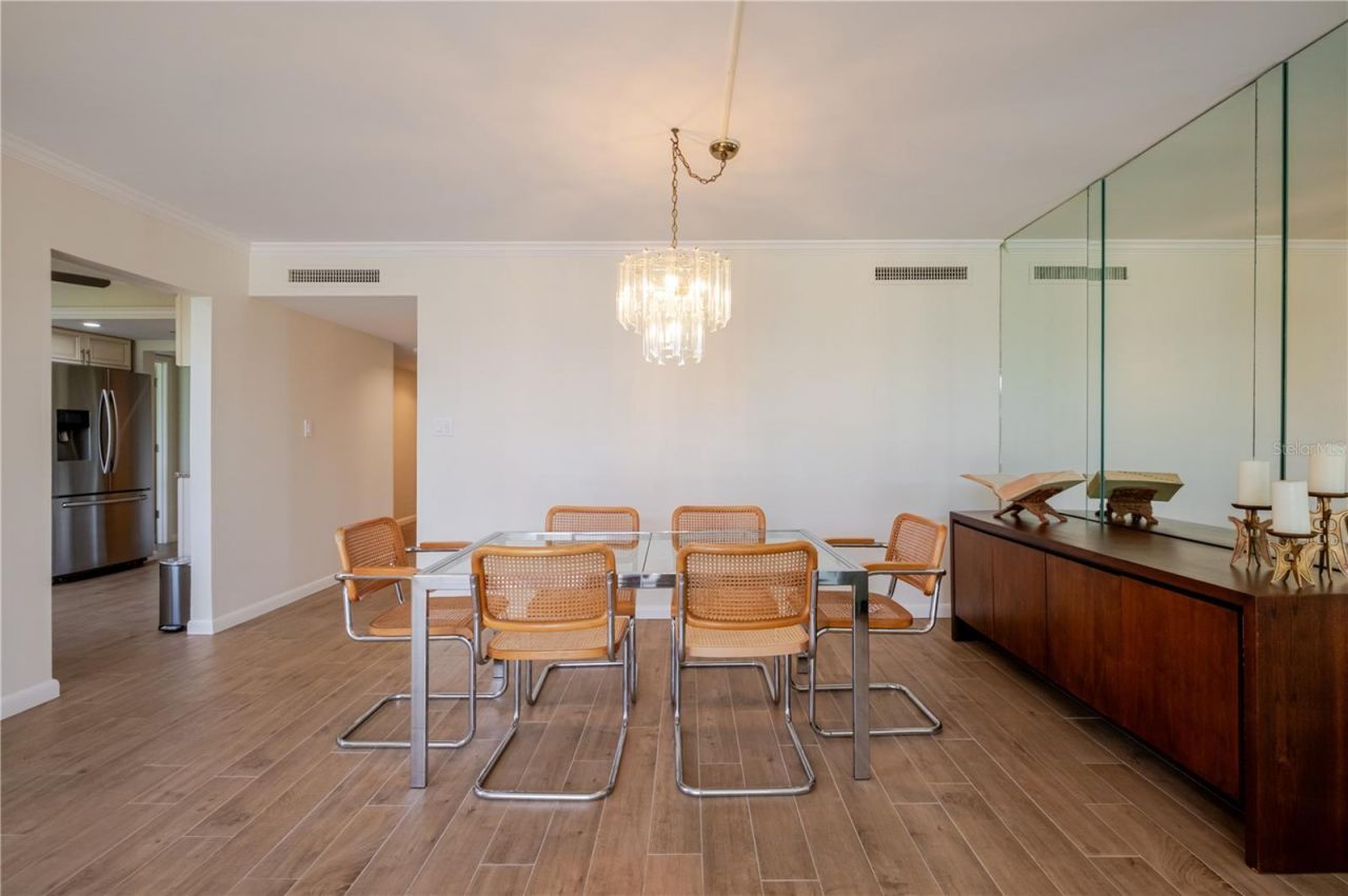 6267 Midnight Pass Road, Unit 306, Sarasota, FL 34242 Photo