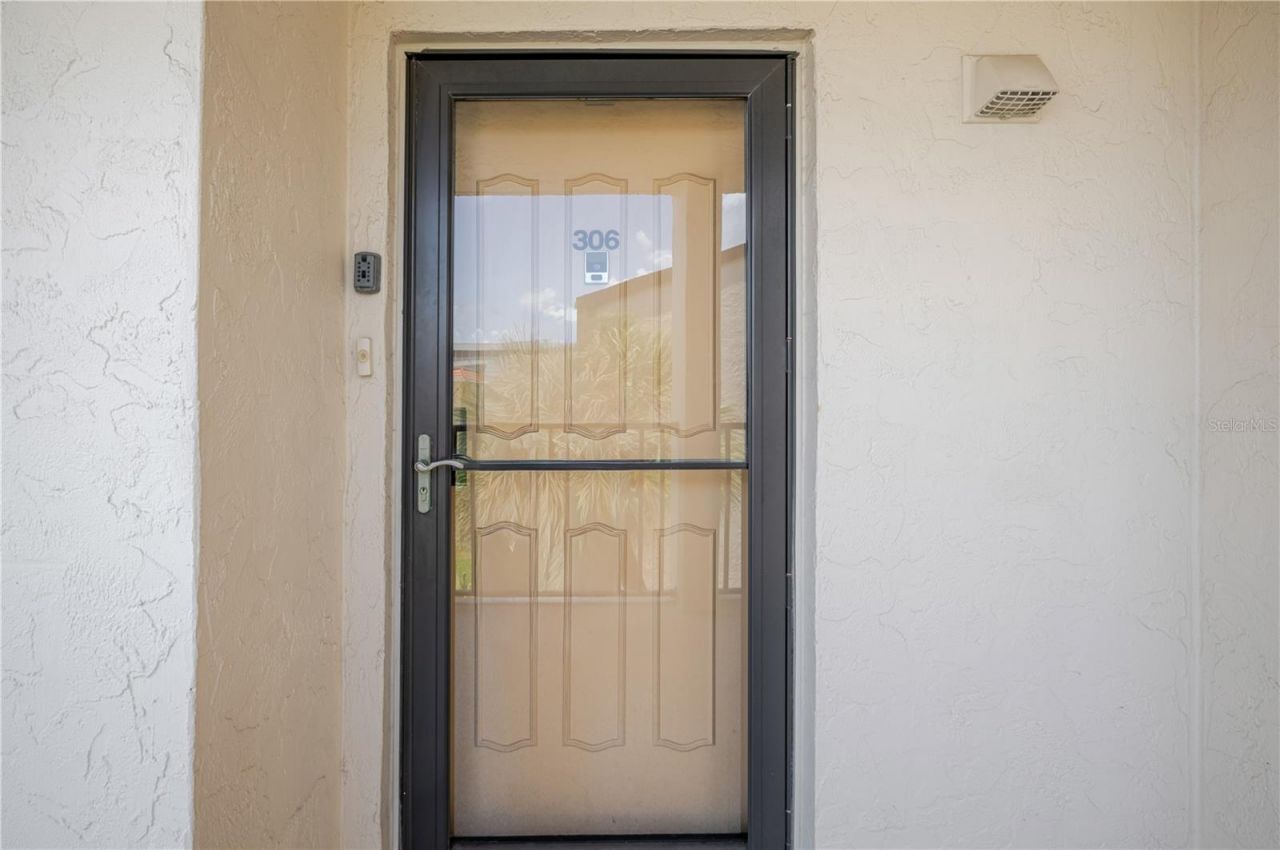 6267 Midnight Pass Road, Unit 306, Sarasota, FL 34242 Photo