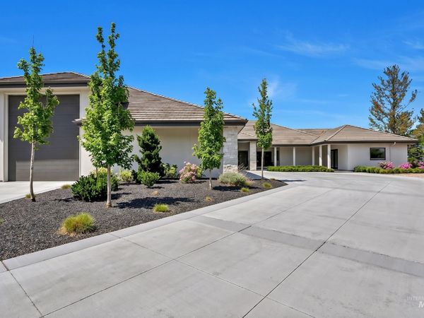 329 W Thornberry Dr, Boise, ID 83702