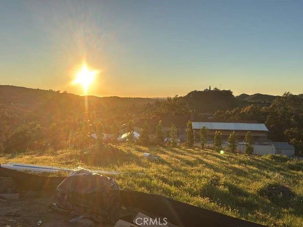 1504 Avohill Drive, Vista, CA 92084