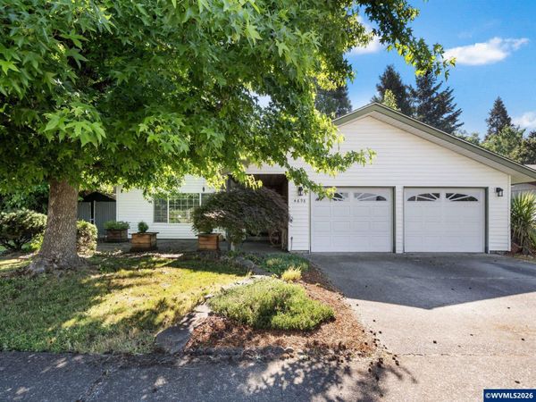 4698 Happy Dr NE, Salem, OR 97305