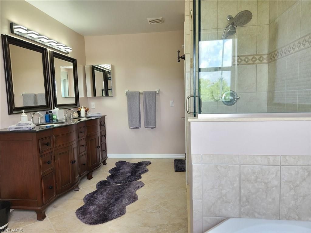 116 Sand Dollar Dr , Fort Myers Beach, FL 33931 Photo