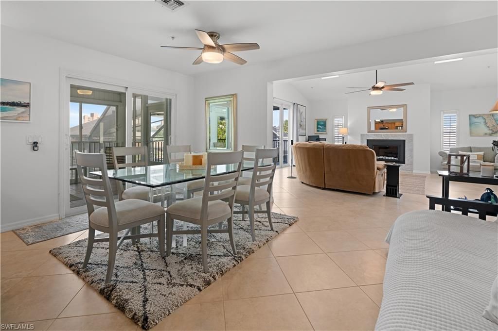 116 Sand Dollar Dr , Fort Myers Beach, FL 33931 Photo