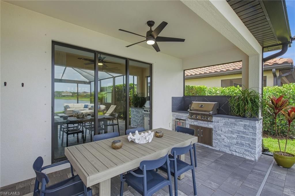 9396 Glenforest Dr, Naples, FL 34120 Photo