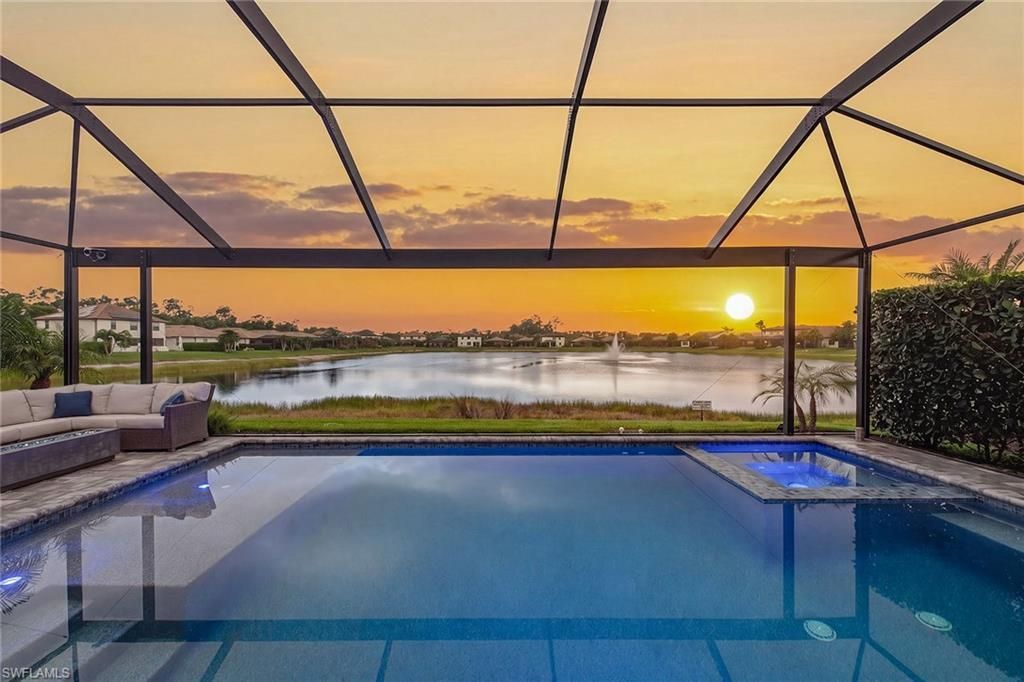 9396 Glenforest Dr, Naples, FL 34120 Photo