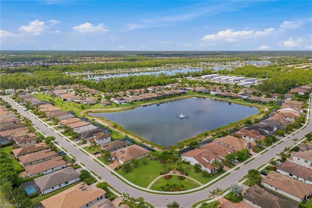 9396 Glenforest Dr, Naples, FL 34120 Photo