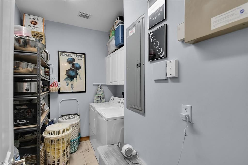 15250 Riverbend Blvd, Unit 202, North Fort Myers, FL 33917 Photo