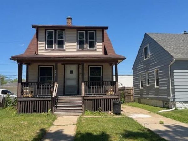 734 Cleophus Parkway, Lincoln Park, MI 48146
