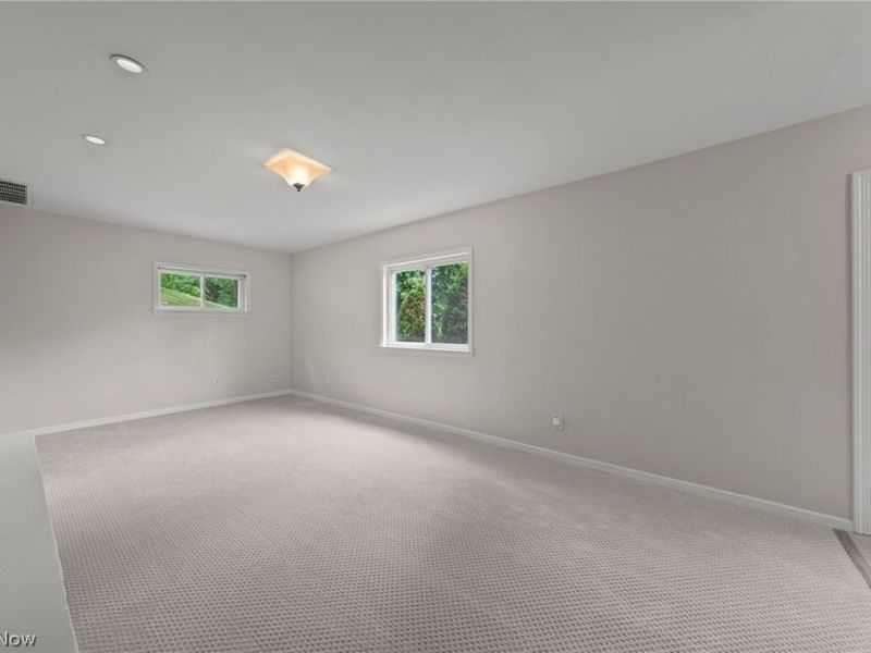 145 Brookdell Drive NW, North Canton, OH 44720 Photo 15