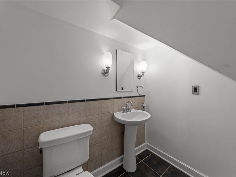 145 Brookdell Drive NW, North Canton, OH 44720 Photo 32