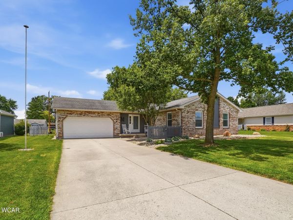 3015 Hummingbird Street, Elida, OH 45807