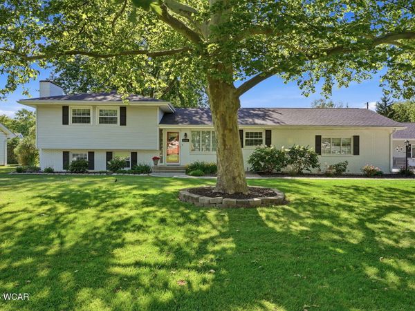 1106 Cherry Lane, Findlay, OH 45840