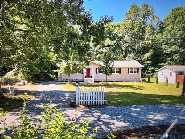 3011 Quaker Road, Quinton, VA 23141