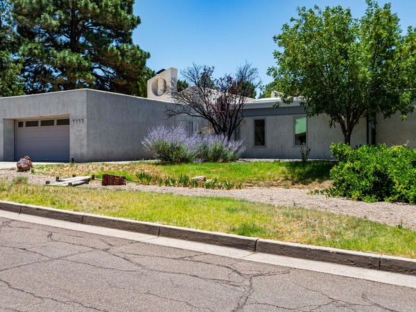 1020 Cuatro Cerros Trail SE, Albuquerque, NM 87123