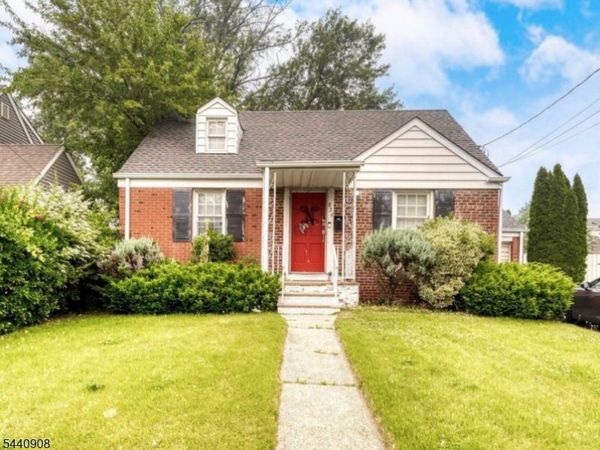 826 Keep St, Linden, NJ 07036