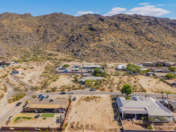 1434 E LA MIRADA Drive, Unit 18, Phoenix, AZ 85042