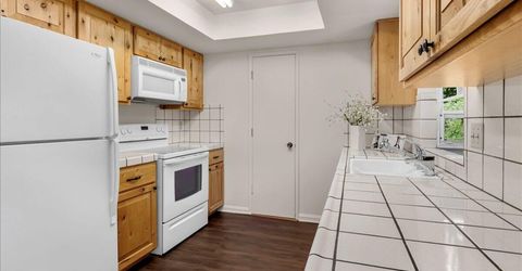 2212 Sycamore Glen Drive, Sparks, NV 89434 Photo