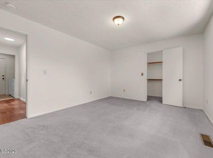 2212 Sycamore Glen Drive, Sparks, NV 89434 Photo
