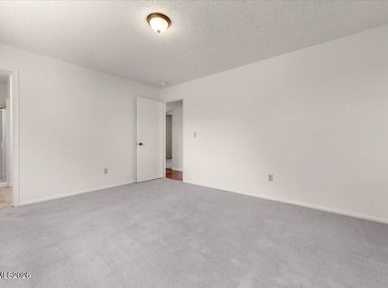 2212 Sycamore Glen Drive, Sparks, NV 89434 Photo