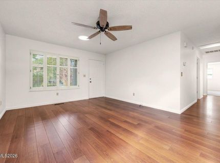 2212 Sycamore Glen Drive, Sparks, NV 89434 Photo