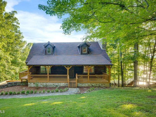 285 Allison Cove Trail, Piney Flats, TN 37686
