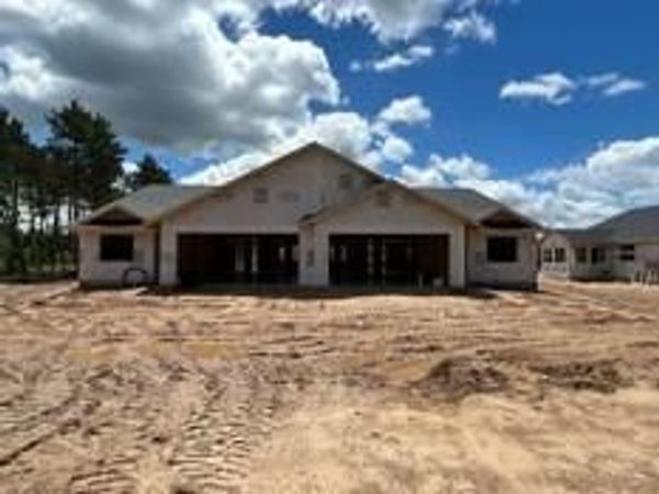1823 Evergreen Terrace, Eau Claire, WI 54701
