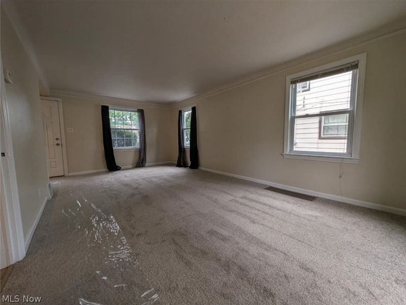 19409 Libby Road , Maple Heights, OH 44137 Photo 9