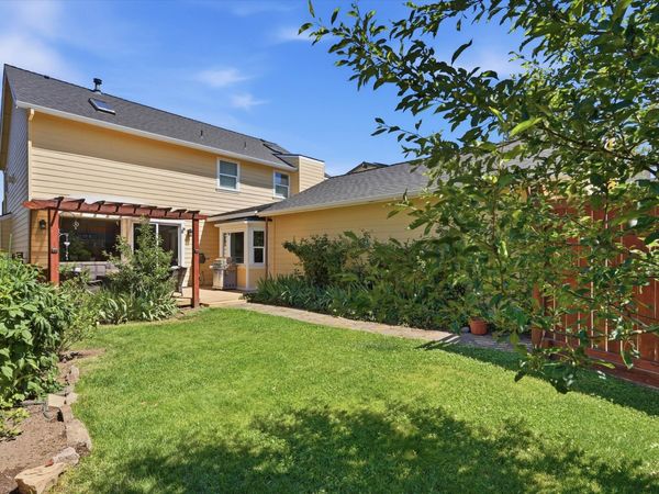 274 NW Outlook Vista Drive, Bend, OR 97703
