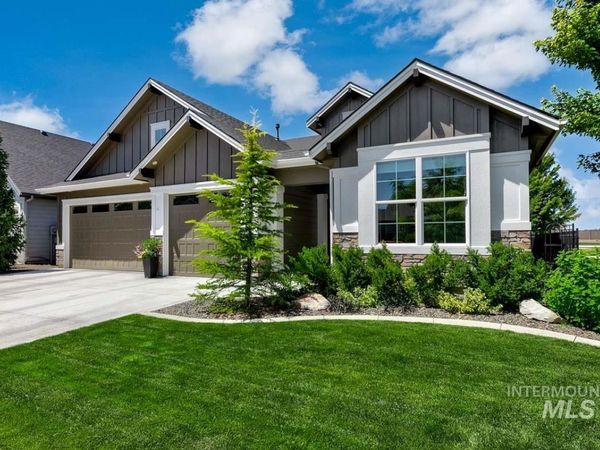 5853 S Palatino Way, Meridian, ID 83642