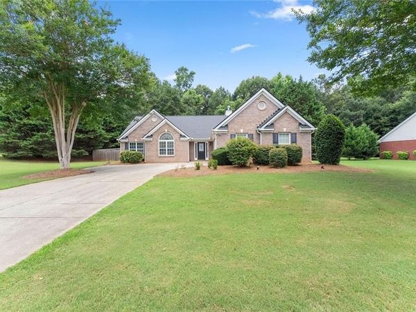 198 Blue Grass Drive , Jefferson, GA 30549