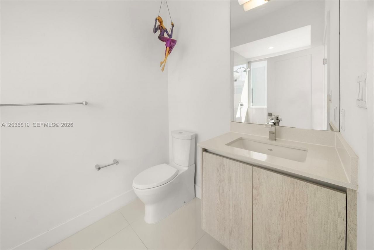 39 N Shore Dr, Miami Beach, FL 33141 Photo