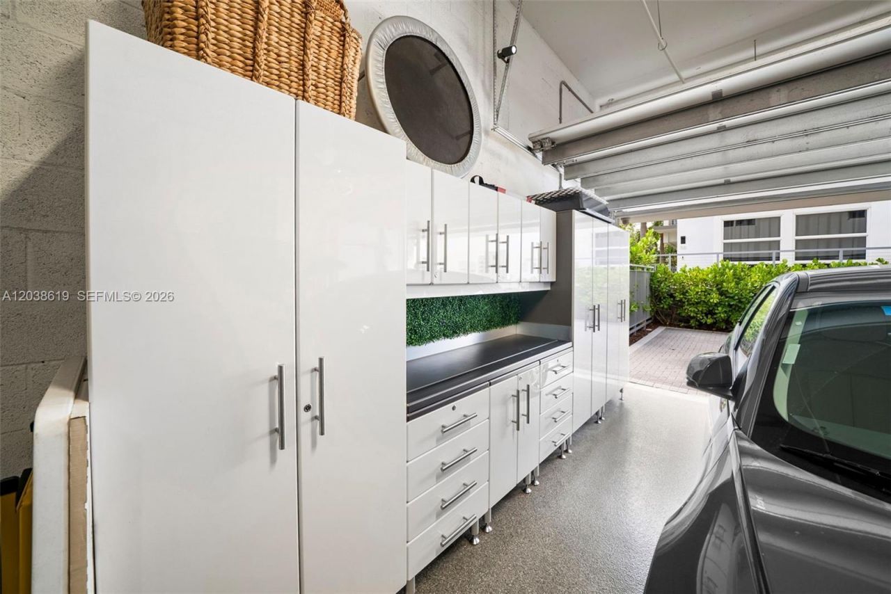 39 N Shore Dr, Miami Beach, FL 33141 Photo