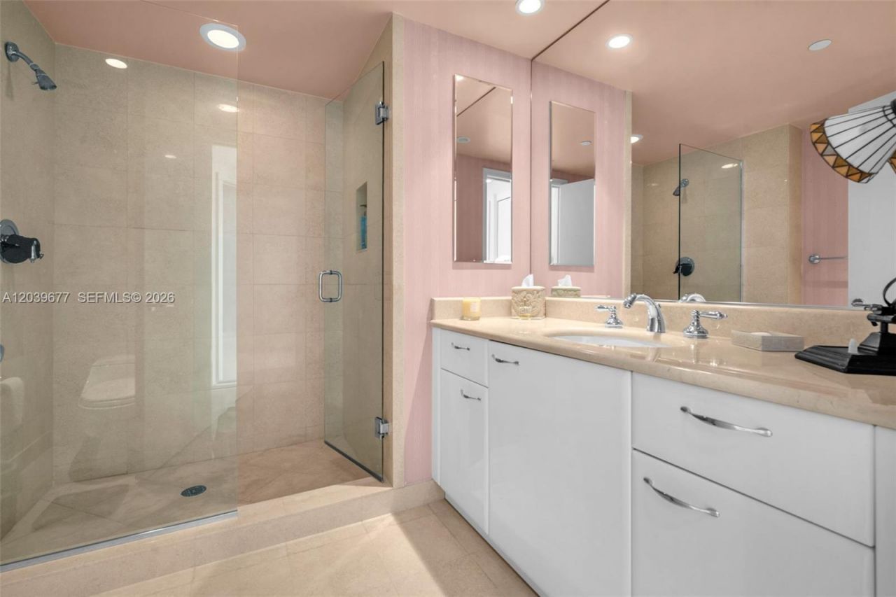 19955 NE 38th Ct, Unit 2204, Aventura, FL 33180 Photo