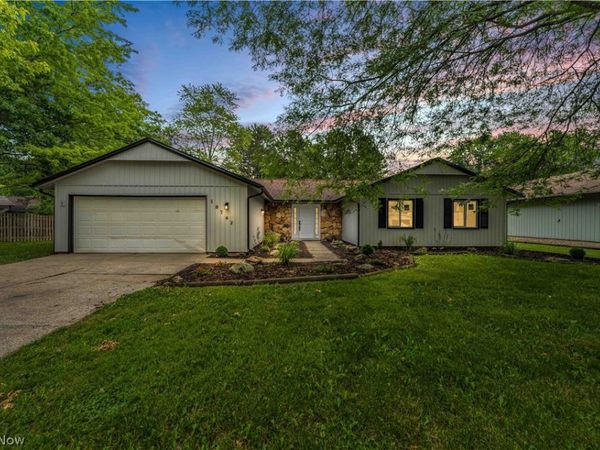 10763 Gate Post Road , Strongsville, OH 44149