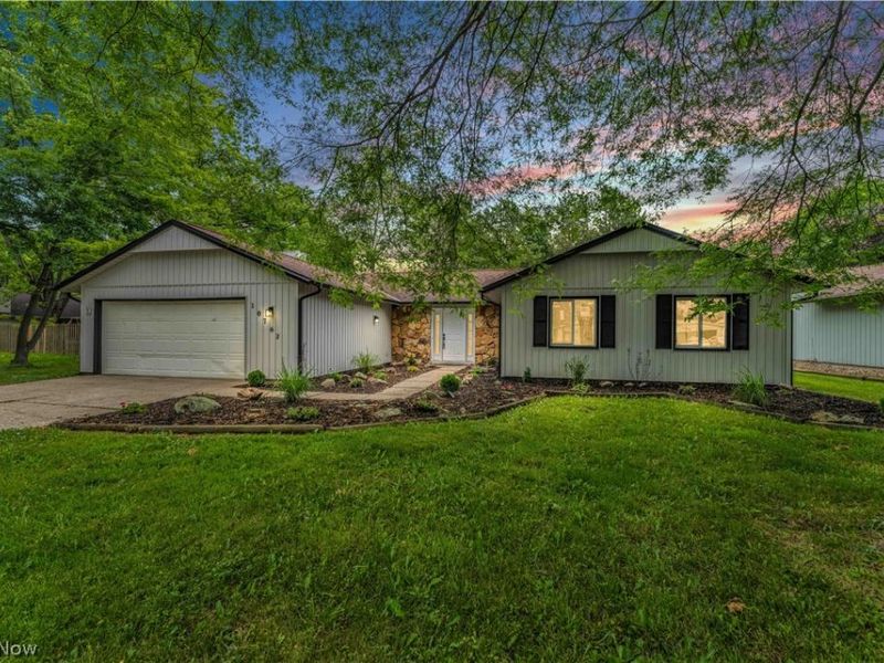 10763 Gate Post Road, Strongsville, OH 44149 Photo 2