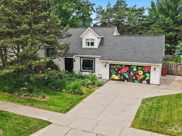 6285 Blanca Drive NE, Rockford, MI 49341