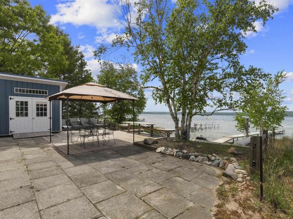 4354 Crystal Drive, Beulah, MI 49617