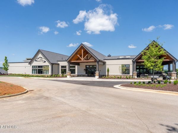 203 Flip Flop Way, Loudon, TN 37774