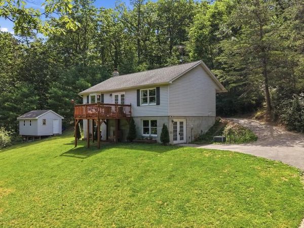 1210 LOGGER DRIVE, GORE, VA 22637