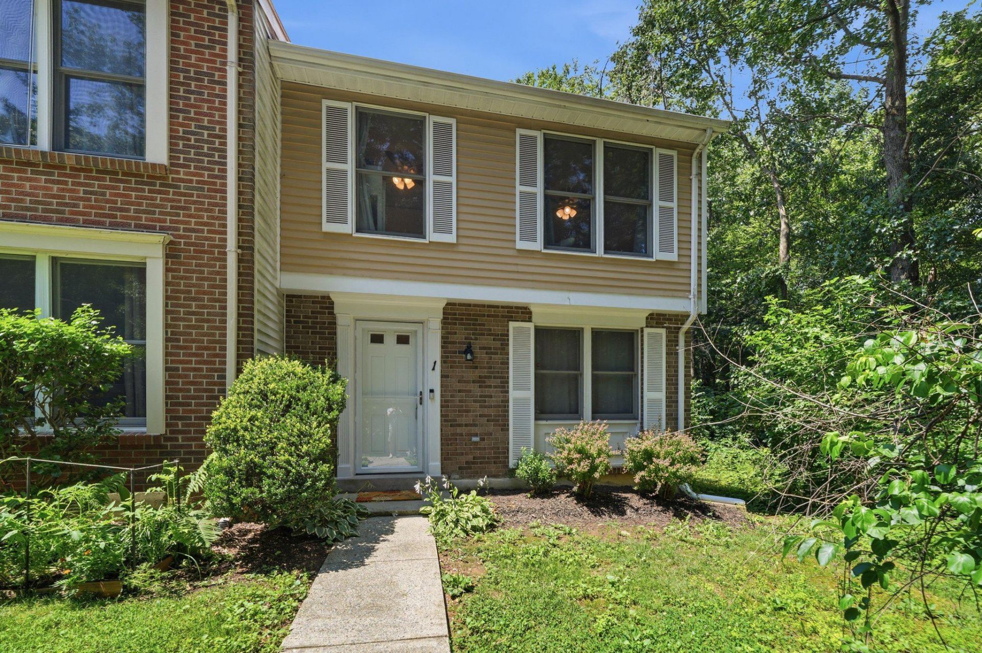 1 Cross Ridge Court, Unit N/A, Germantown, MD 20874 Main Photo