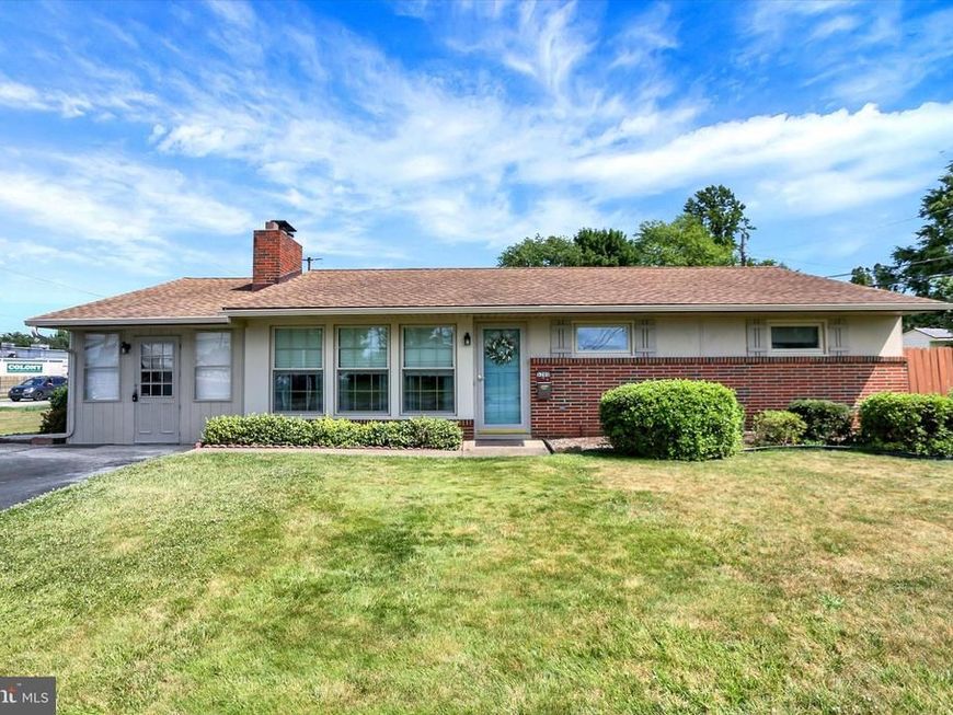 5200 Windsor Boulevard, Mechanicsburg, PA 17055 Main Photo