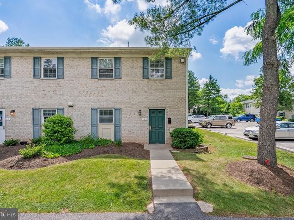 104 HAMPSTEAD DRIVE, AMBLER, PA 19002