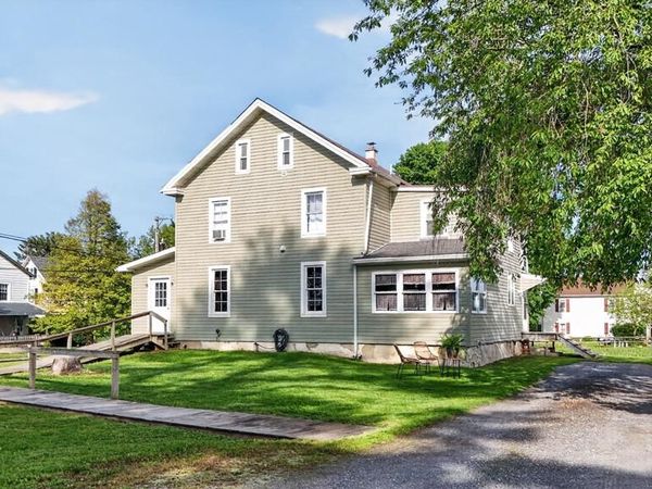 6086 OLD PHILADELPHIA PIKE , GAP, PA 17527