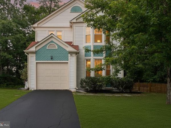 10 FENTON WOOD DRIVE, STERLING, VA 20165