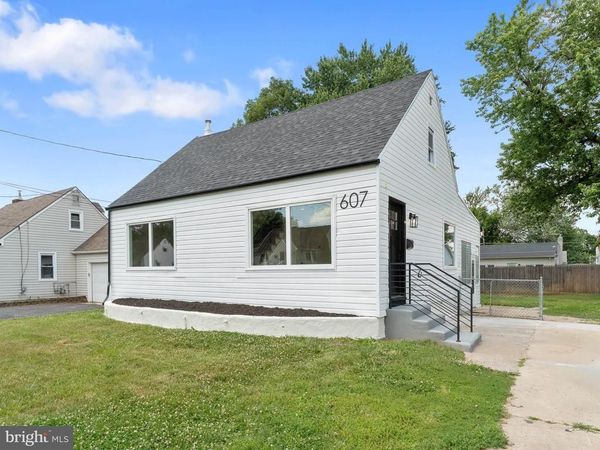 607 W MADISON AVENUE, MAGNOLIA, NJ 08049